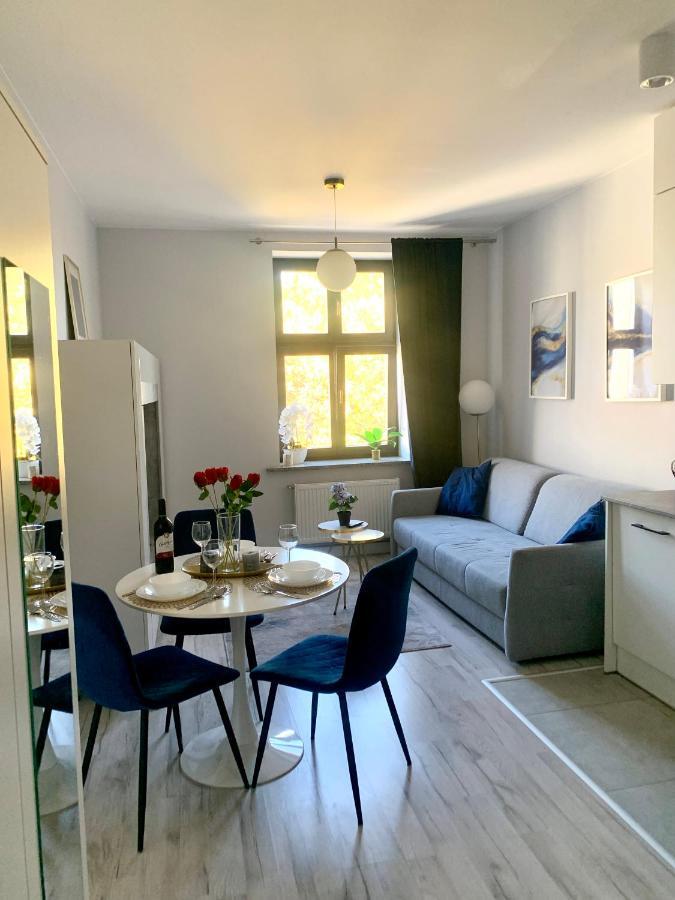Apartament W Centrum Miasta Łódź Esterno foto